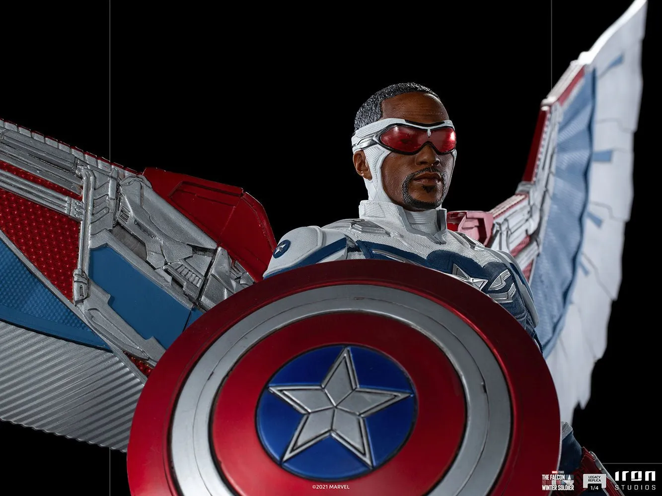 Iron Studios Falcon and the Winter Soldier Captain America Sam Wilson (Complete Version) Legacy Replica 1:4 Statue