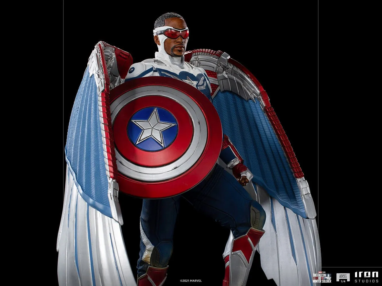 Iron Studios Falcon and the Winter Soldier Captain America Sam Wilson (Complete Version) Legacy Replica 1:4 Statue