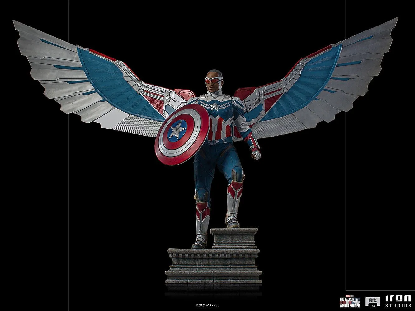 Iron Studios Falcon and the Winter Soldier Captain America Sam Wilson (Complete Version) Legacy Replica 1:4 Statue